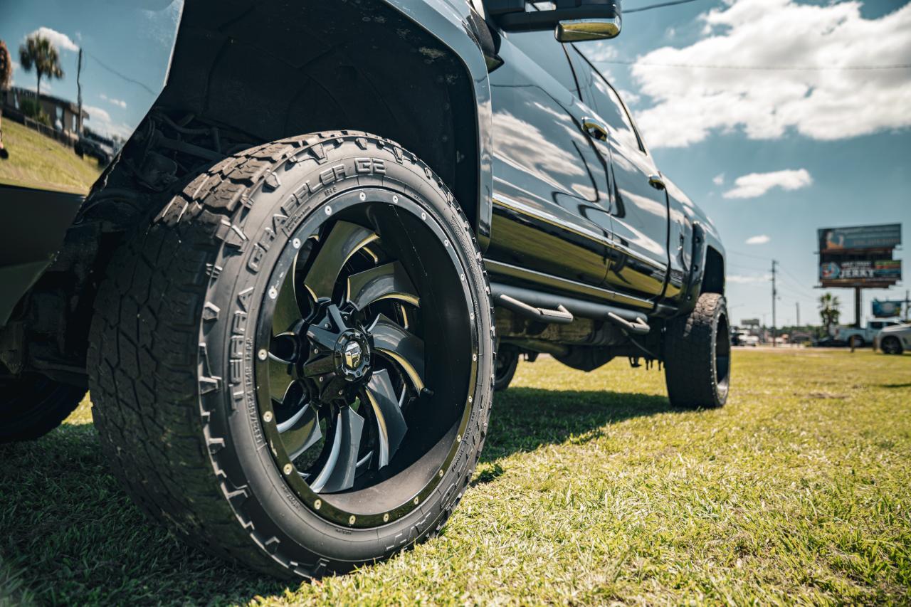 Chevrolet Silverado 2500HD 4WD Crew Cab 153.7" LTZ 2019