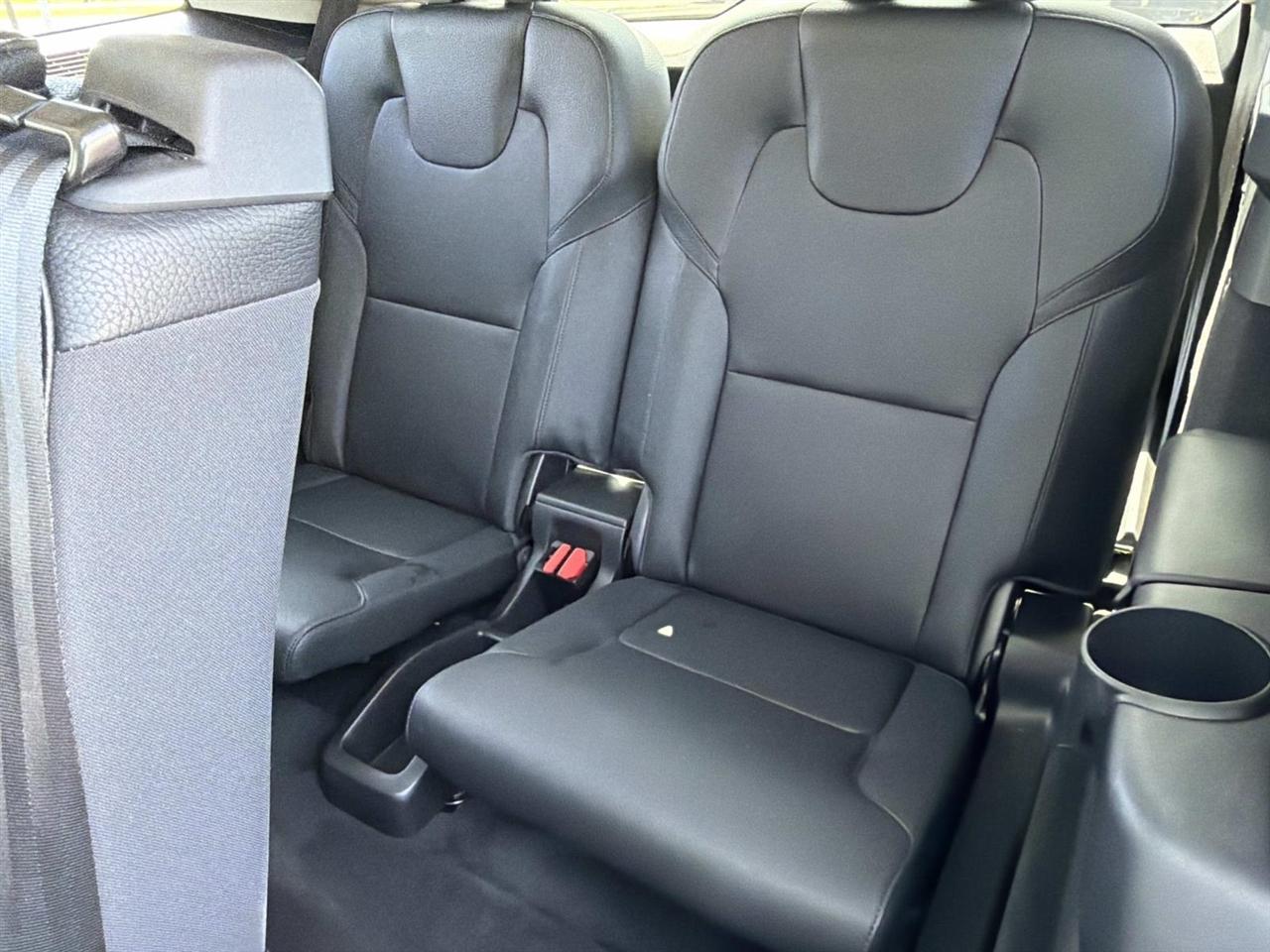 Volvo XC90 T6 AWD Momentum 7P 2021