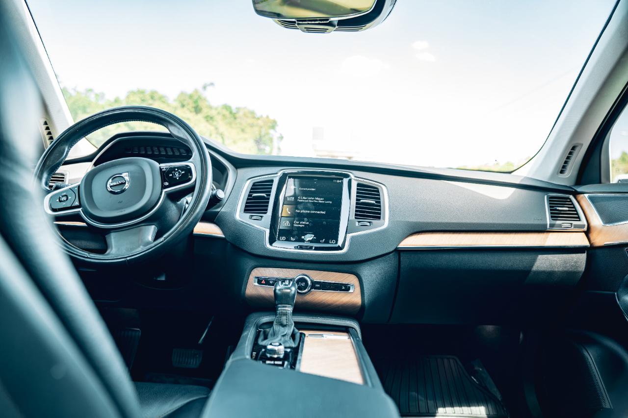 Volvo XC90 T6 AWD Momentum 7P 2021
