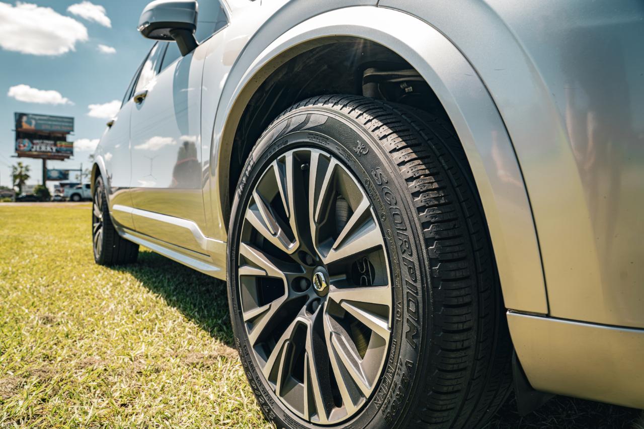 Volvo XC90 T6 AWD Momentum 7P 2021