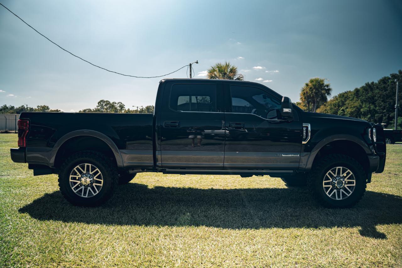 Ford Super Duty F-250 SRW King Ranch 4WD Crew Cab 6.75' Box 2017