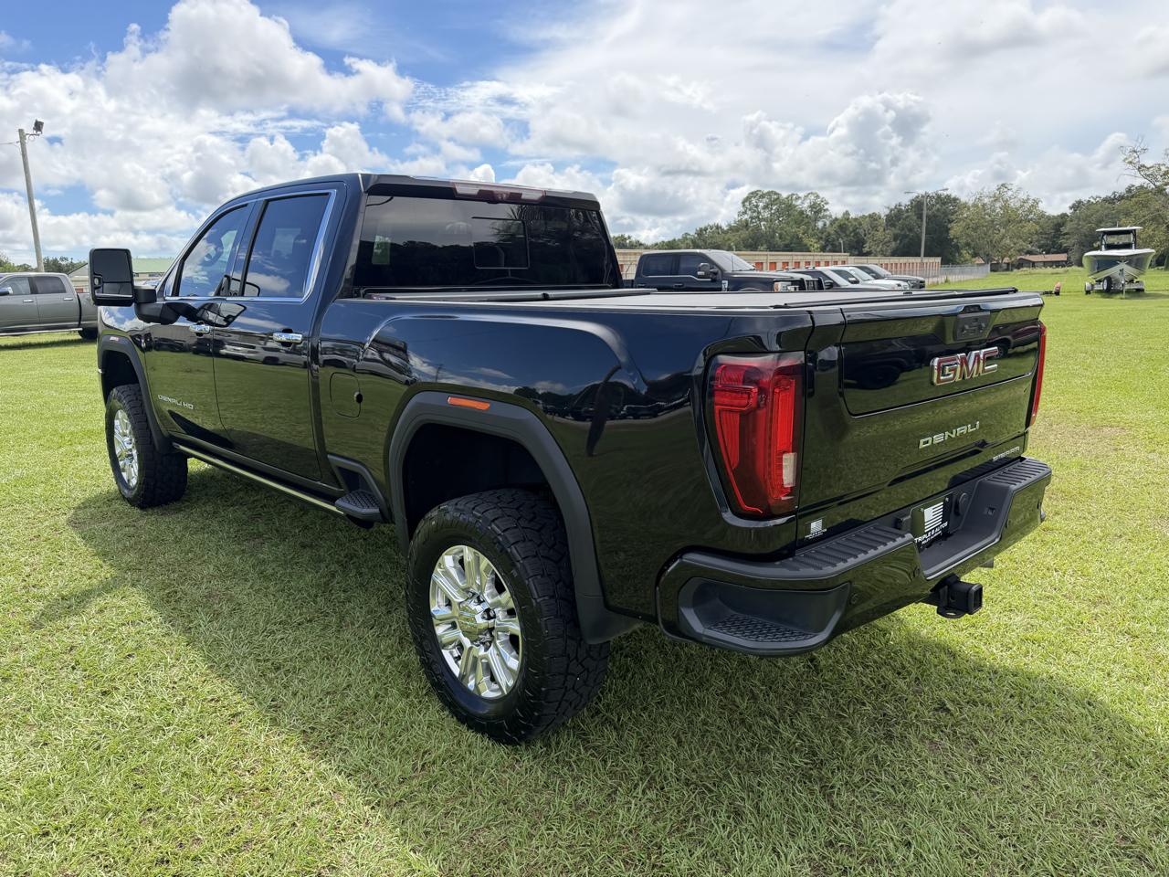 GMC Sierra 2500HD 4WD Crew Cab 159" Denali 2021
