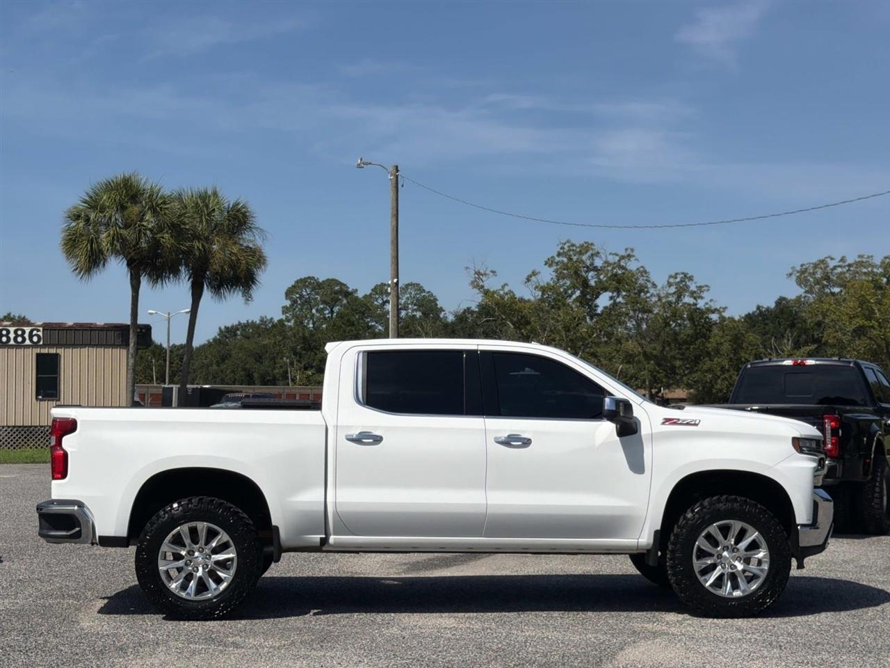 Chevrolet Silverado 1500 4WD Crew Cab 147" LTZ 2019