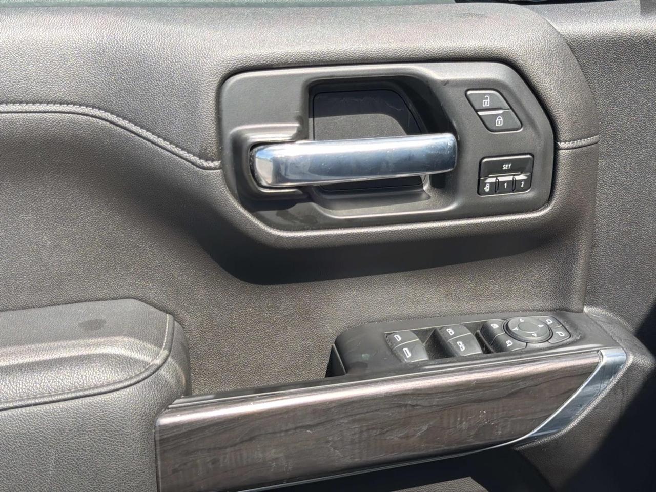 Chevrolet Silverado 1500 4WD Crew Cab 147" LTZ 2019