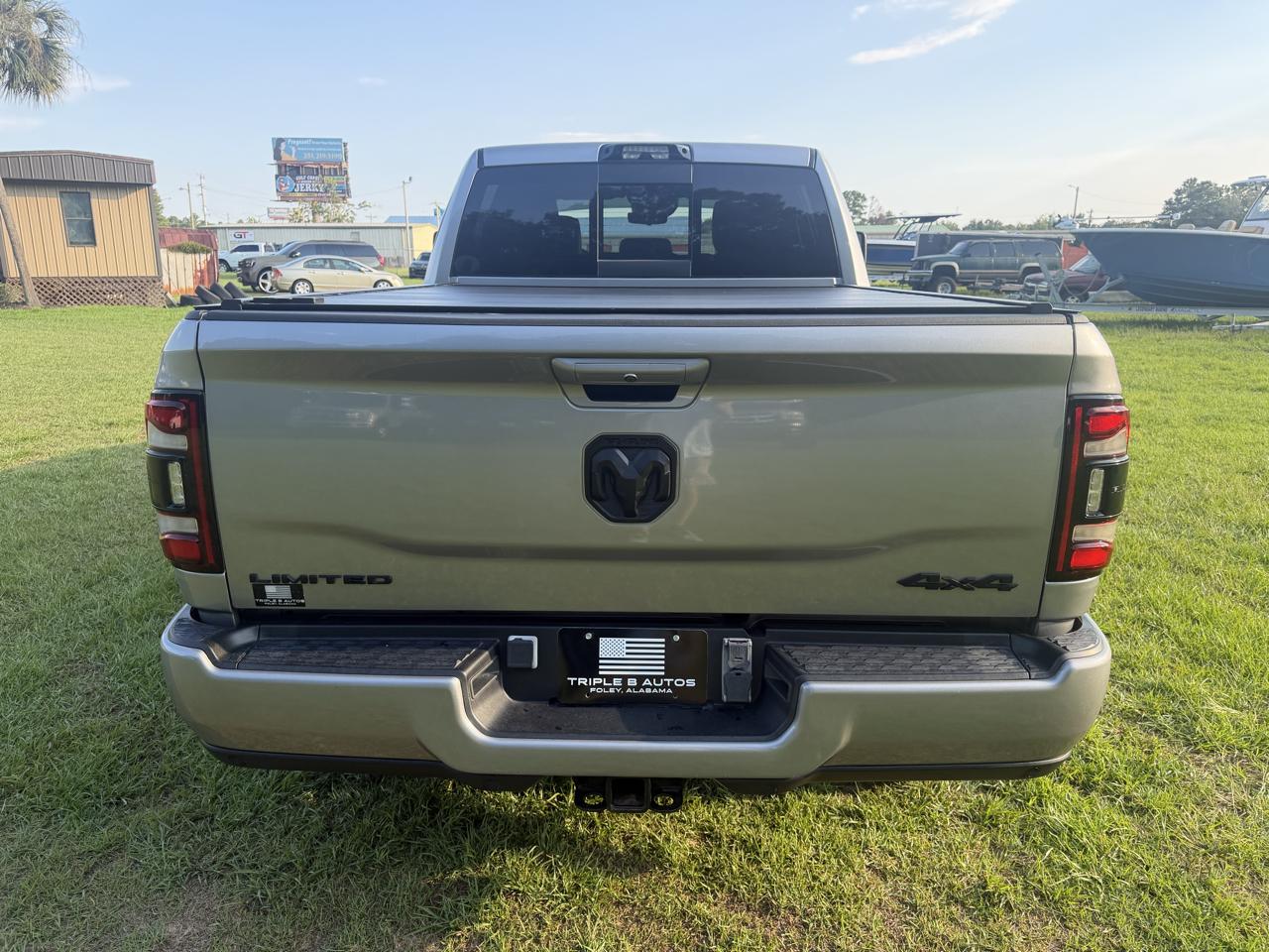 RAM 2500 Limited 4x4 Crew Cab 6'4" Box 2023
