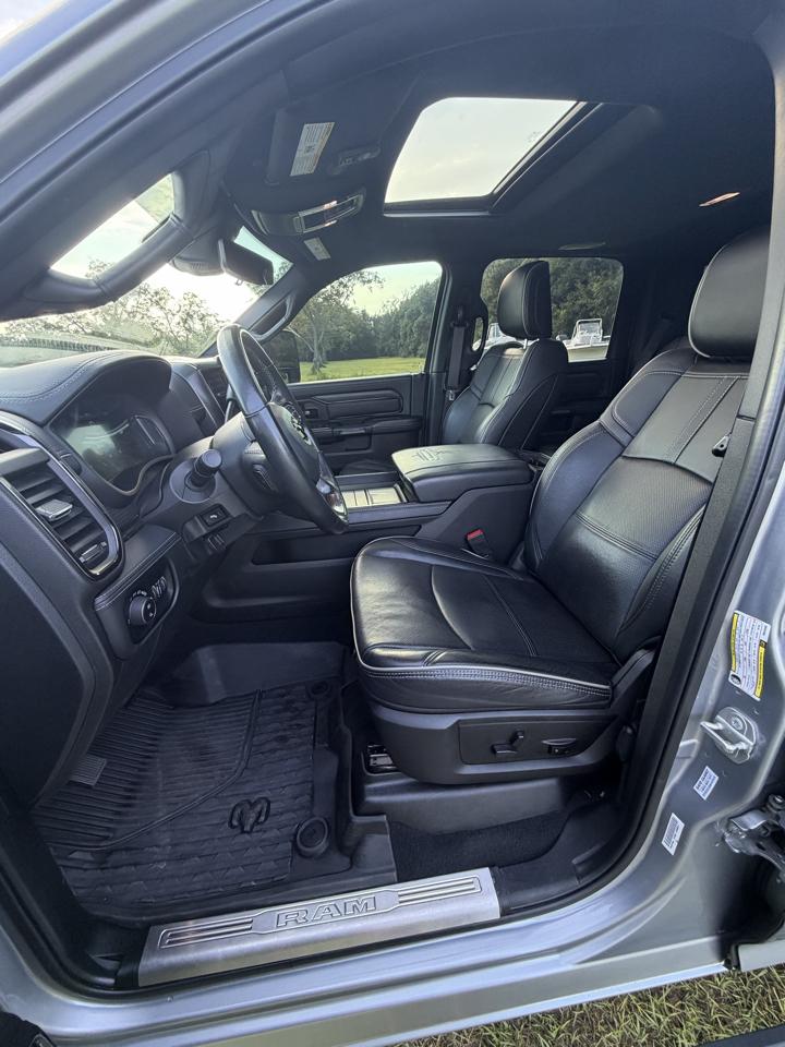 RAM 2500 Limited 4x4 Crew Cab 6'4" Box 2023