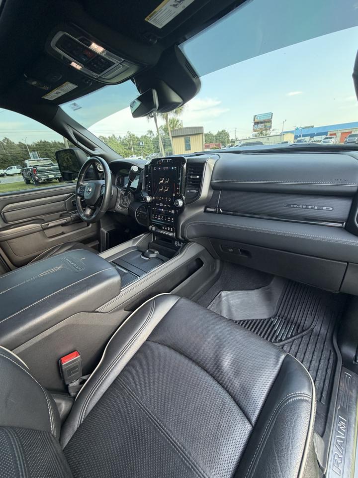RAM 2500 Limited 4x4 Crew Cab 6'4" Box 2023