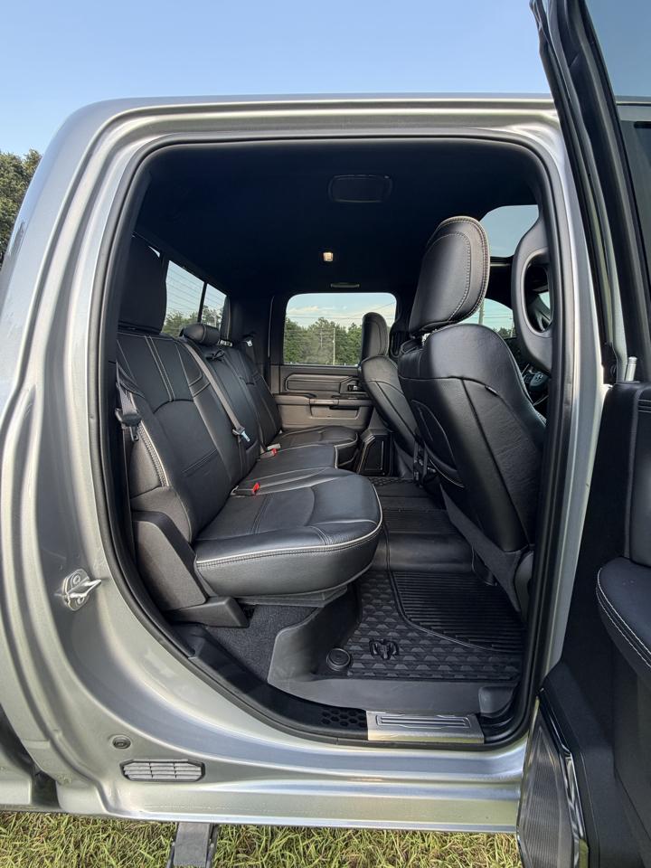 RAM 2500 Limited 4x4 Crew Cab 6'4" Box 2023