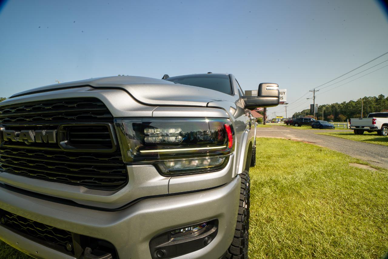 RAM 2500 Limited 4x4 Crew Cab 6'4" Box 2023