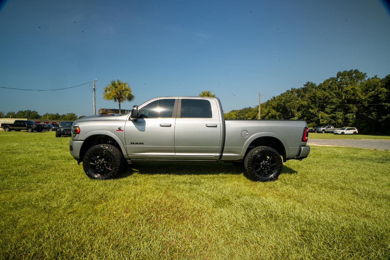 RAM 2500 Limited 4x4 Crew Cab 6'4" Box 2023