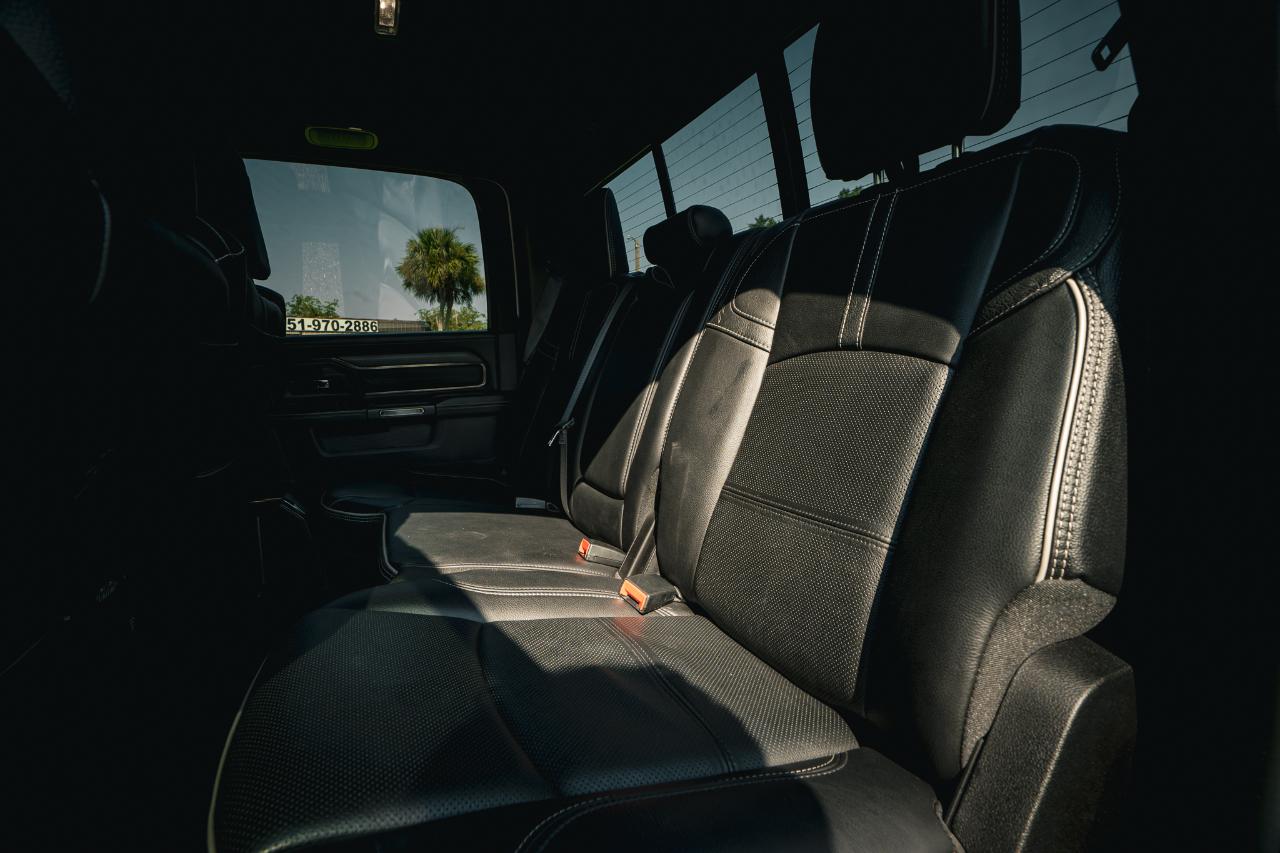 RAM 2500 Limited 4x4 Crew Cab 6'4" Box 2023
