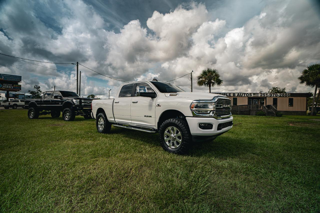 RAM 2500 Laramie 4x4 Crew Cab 6'4" Box 2023