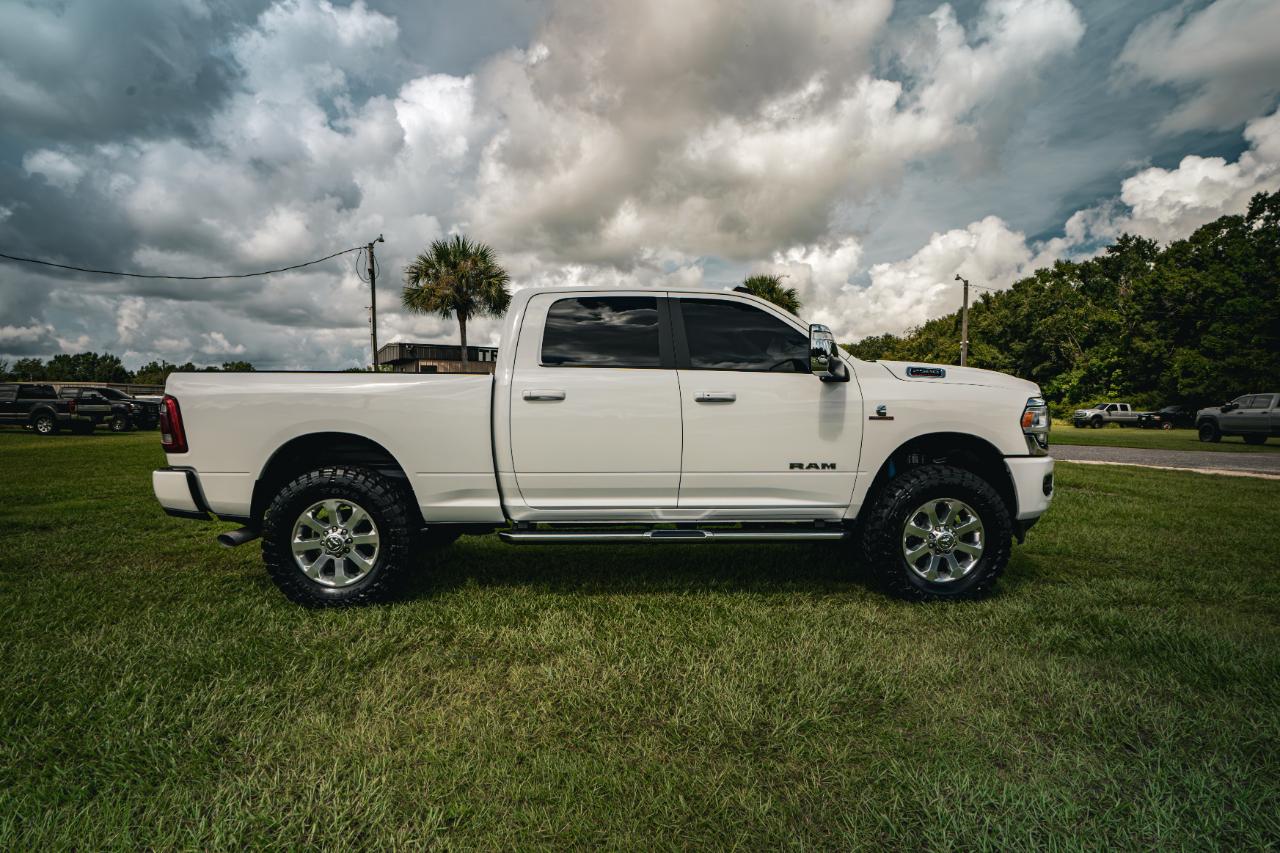 RAM 2500 Laramie 4x4 Crew Cab 6'4" Box 2023