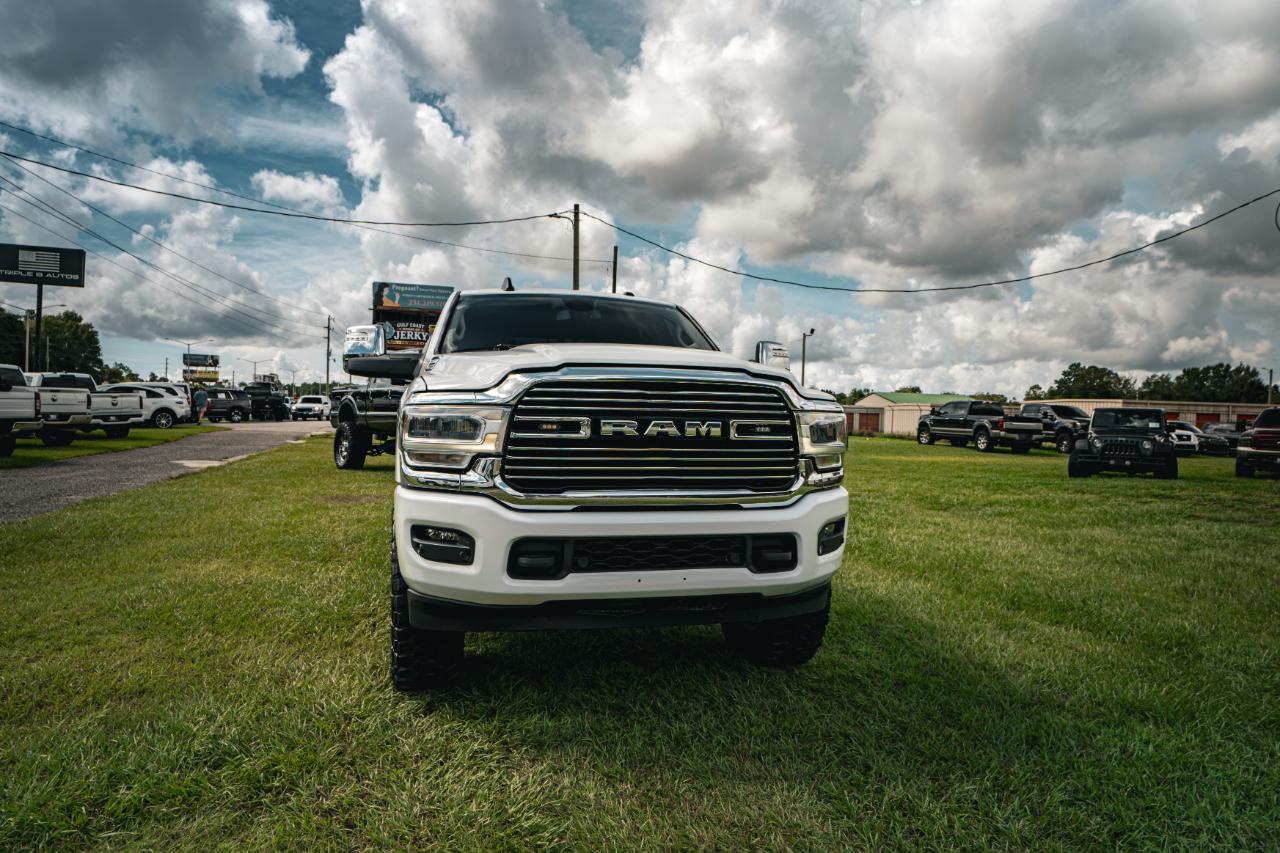 RAM 2500 Laramie 4x4 Crew Cab 6'4" Box 2023