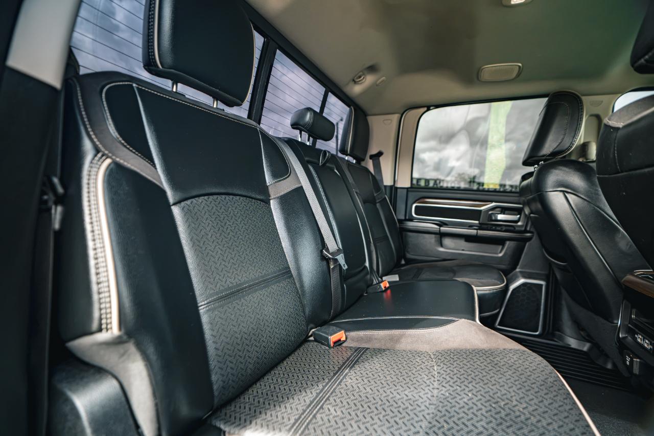 RAM 2500 Laramie 4x4 Crew Cab 6'4" Box 2023