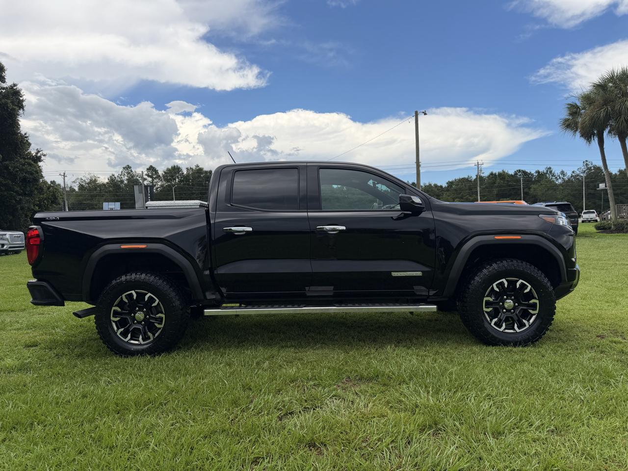 GMC Canyon 4WD Crew Cab Elevation 2025