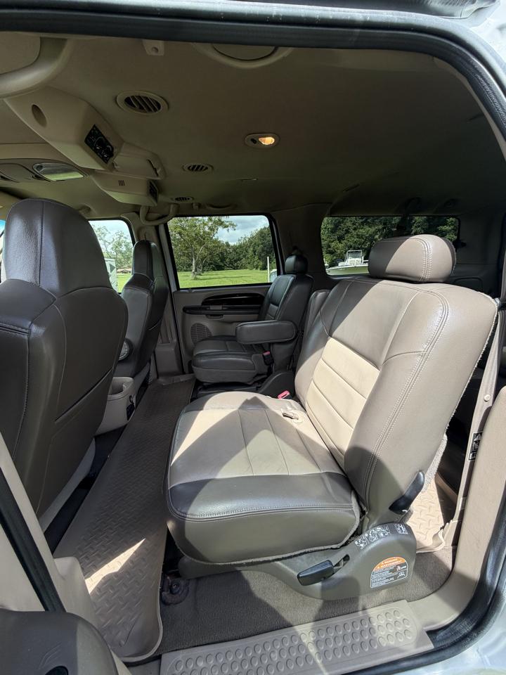 Ford Excursion Eddie Bauer 6.0L 4WD 2003