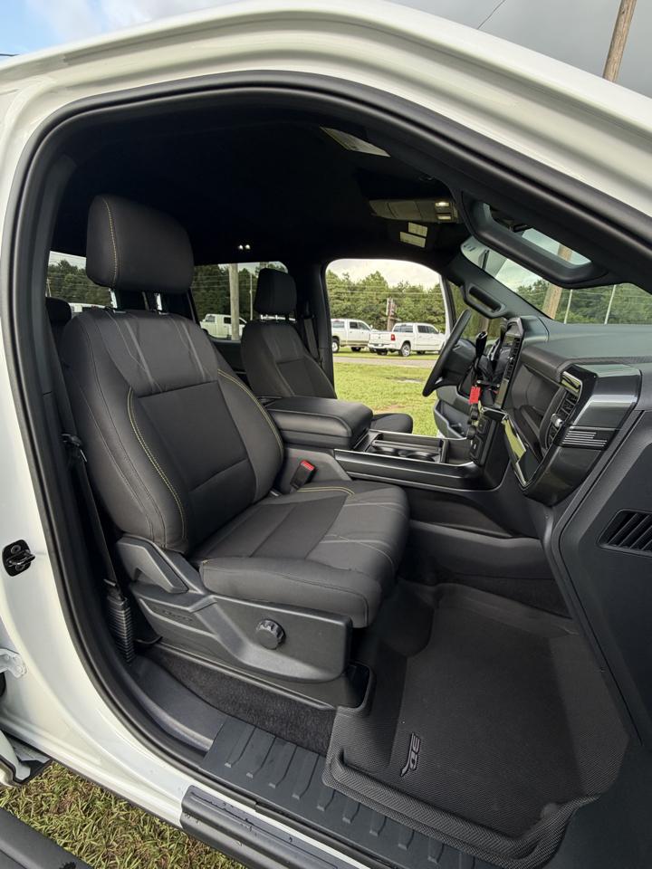 Ford F150 STX Supercab 4WD 2025