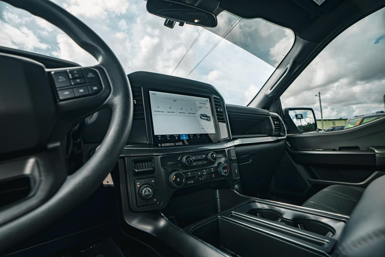 Ford F150 STX Supercab 4WD 2025