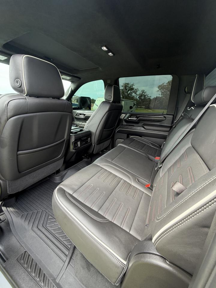 GMC Sierra 2500HD 4WD Crew Cab 159" AT4X 2025
