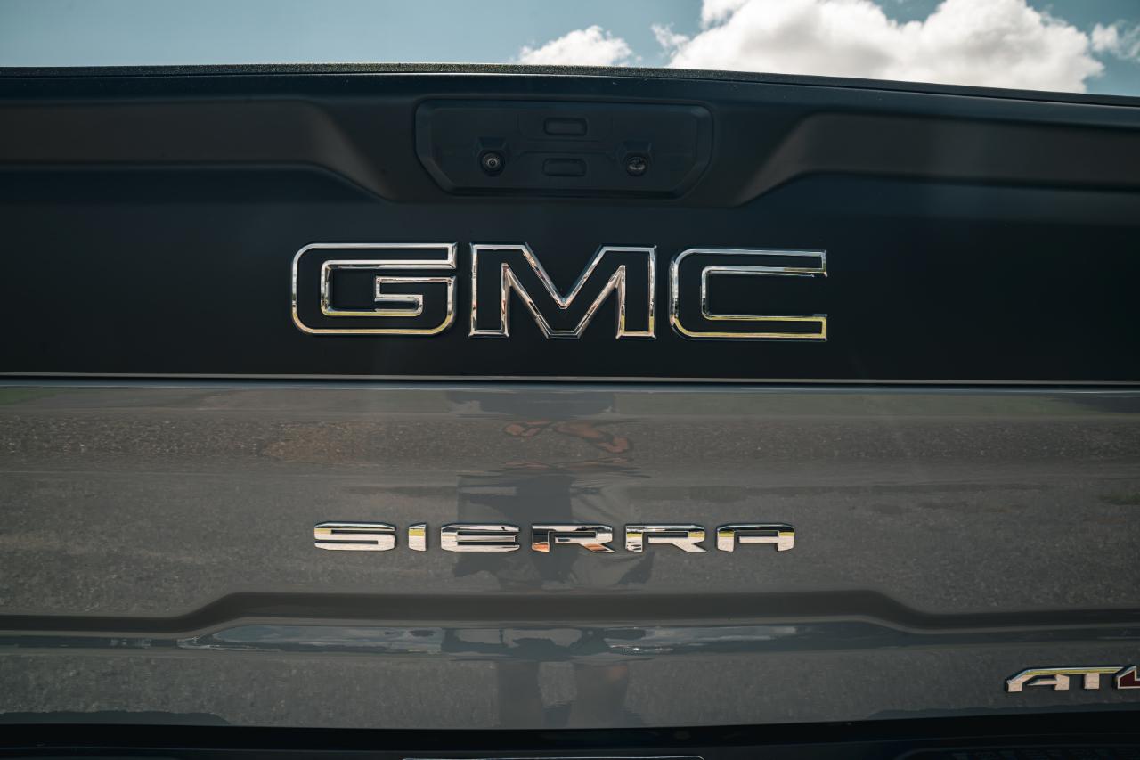 GMC Sierra 2500HD 4WD Crew Cab 159" AT4X 2025