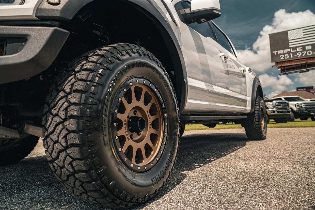 Ford F-150 Raptor 4WD SuperCrew 5.5' Box 2020