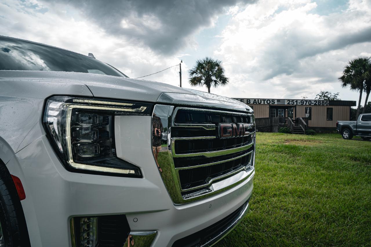 GMC Yukon XL 4WD 4dr SLT 2023