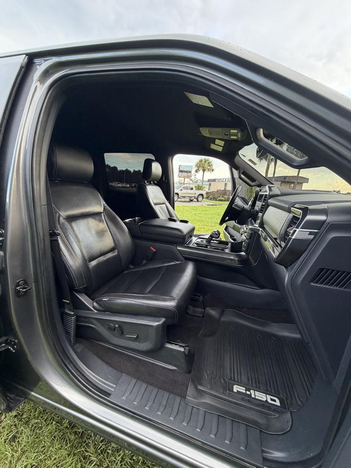 Ford F150 XLT Supercrew 4WD 2022