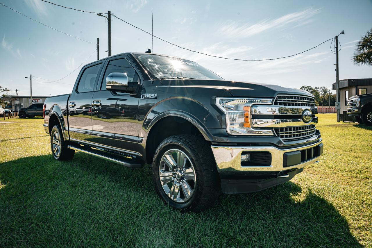 Ford F-150 SuperCrew 139" Lariat 4WD 2019