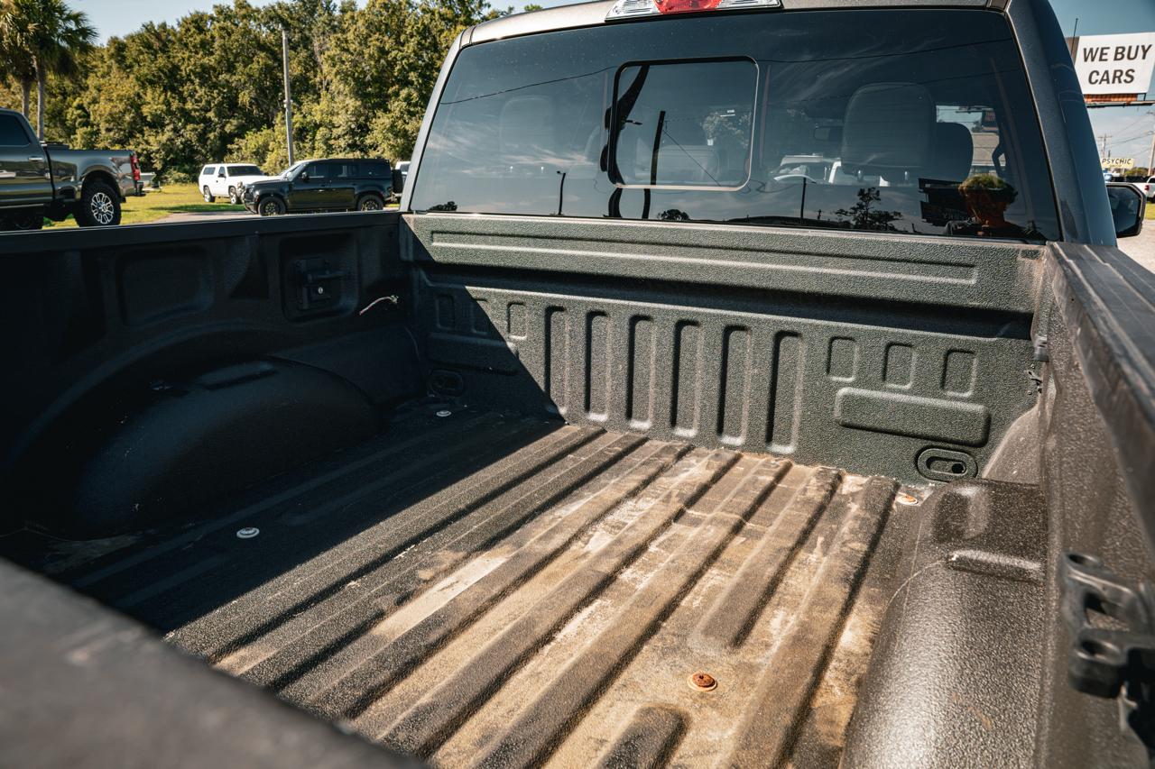 Ford F-150 SuperCrew 139" Lariat 4WD 2019
