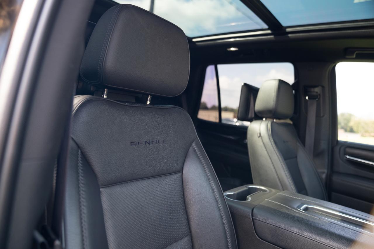 GMC Yukon 4WD 4dr Denali 2021
