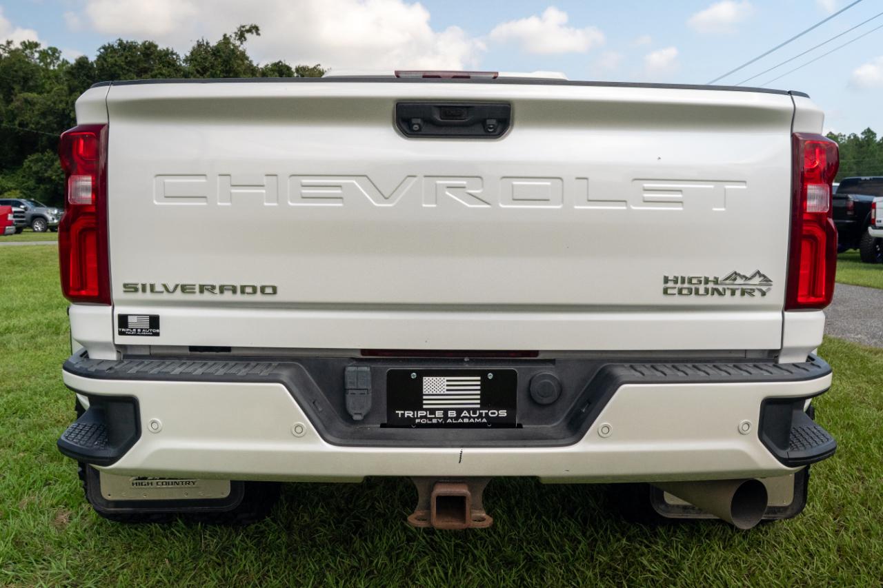Chevrolet Silverado 3500HD 4WD Crew Cab 172" High Country 2022