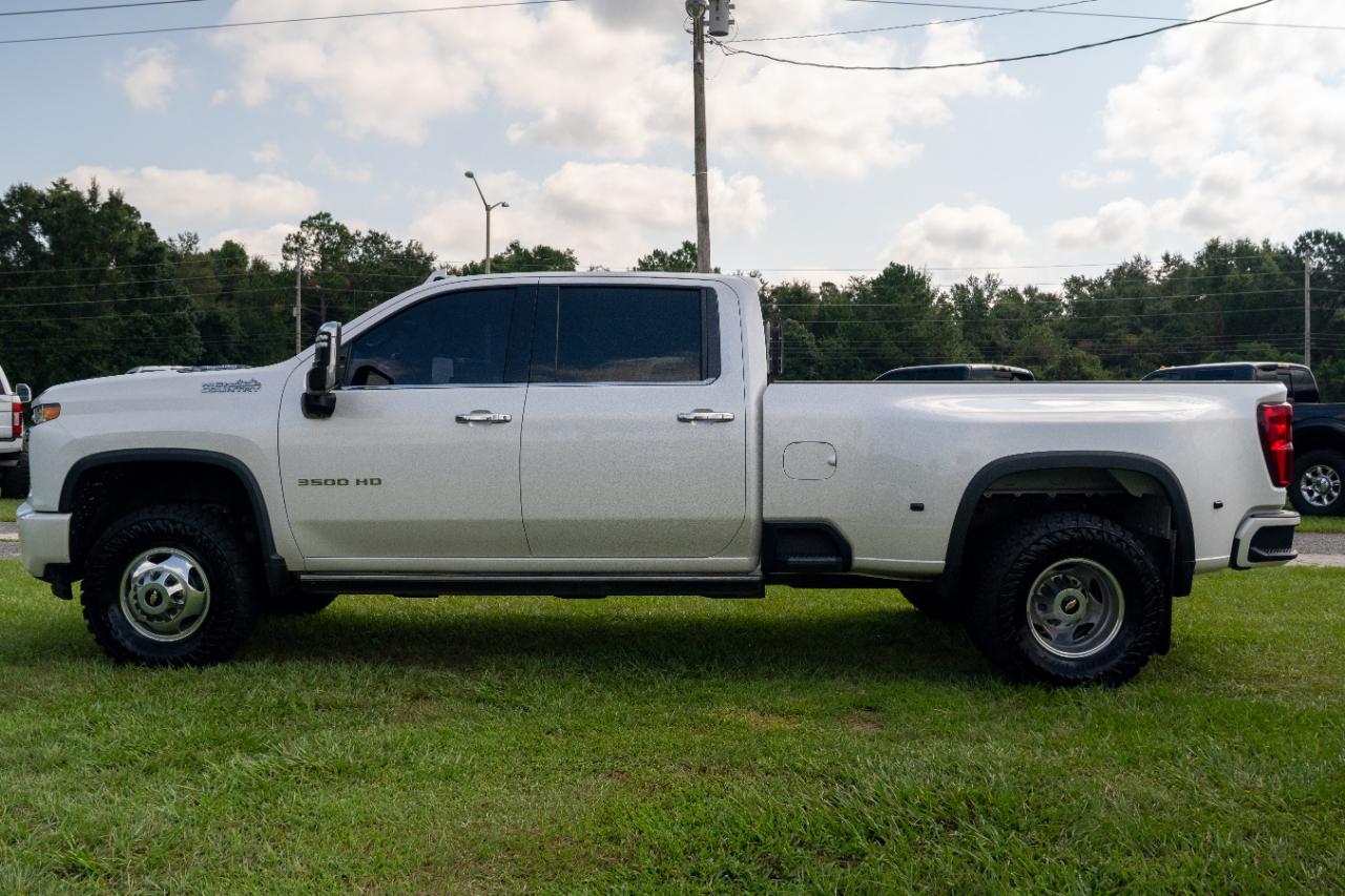 Chevrolet Silverado 3500HD 4WD Crew Cab 172" High Country 2022
