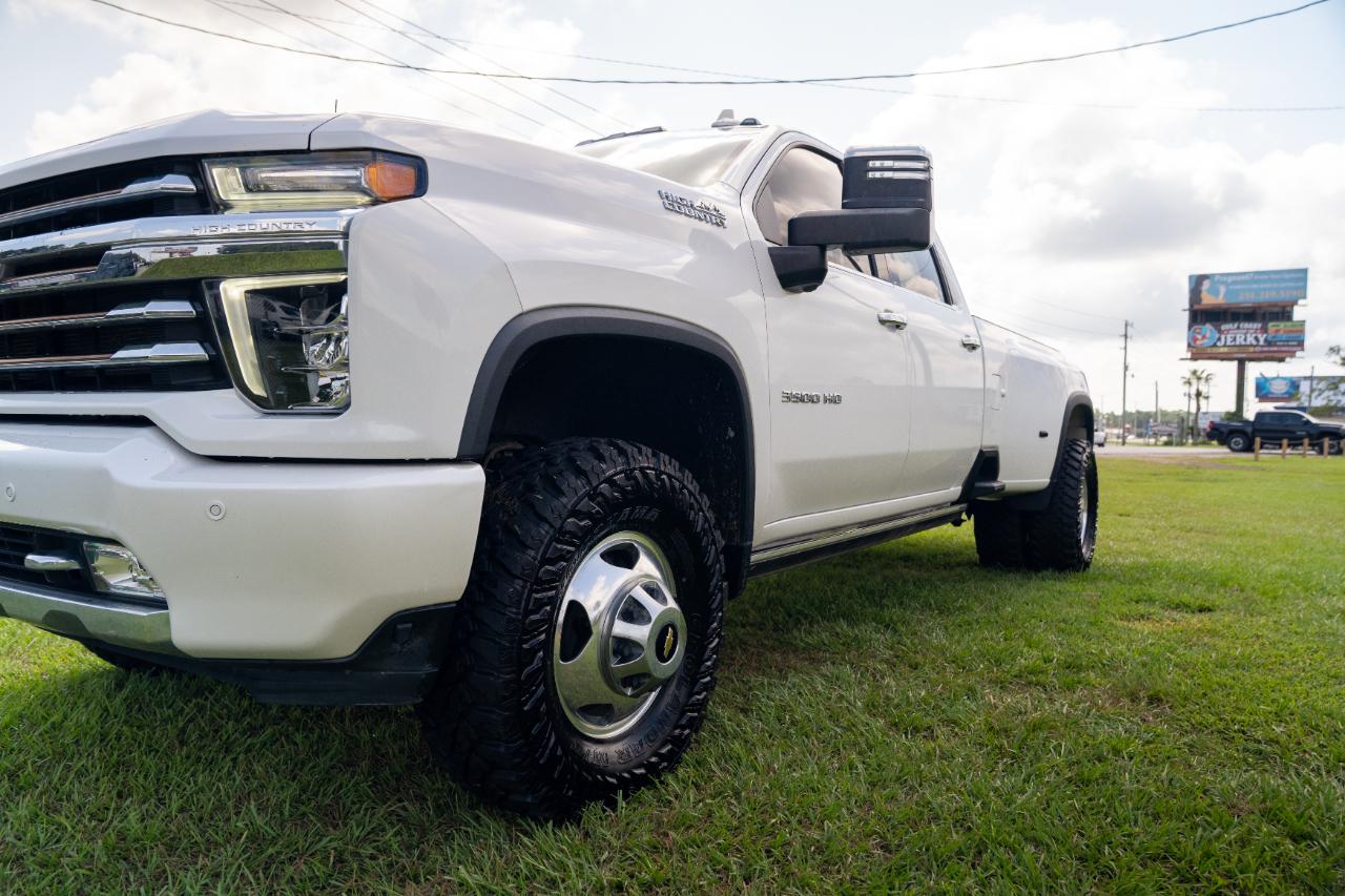 Chevrolet Silverado 3500HD 4WD Crew Cab 172" High Country 2022