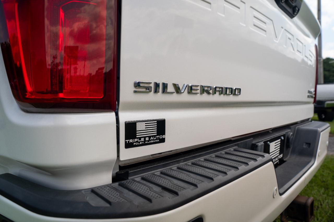 Chevrolet Silverado 3500HD 4WD Crew Cab 172" High Country 2022