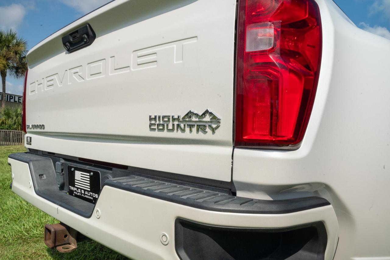 Chevrolet Silverado 3500HD 4WD Crew Cab 172" High Country 2022
