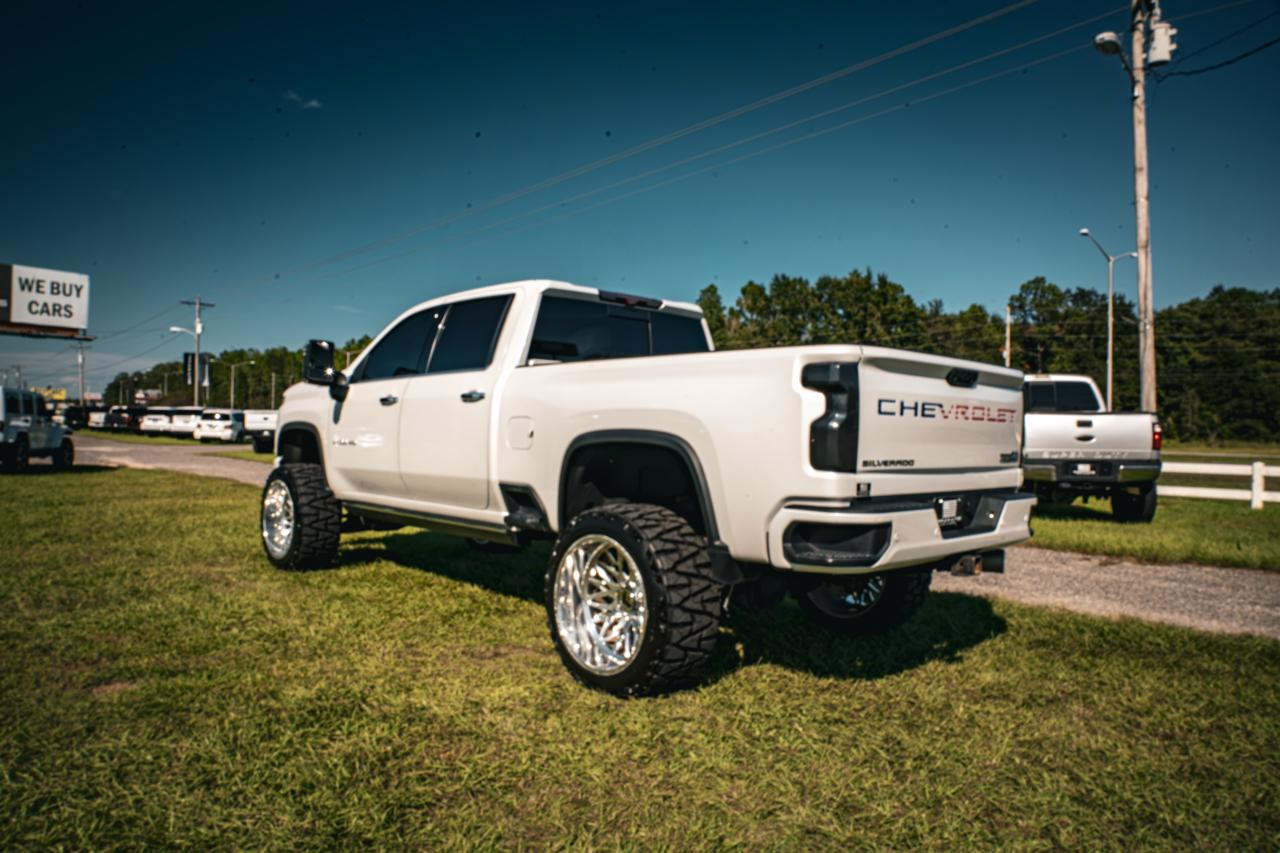 Chevrolet Silverado 2500HD 4WD Crew Cab 159" High Country 2023