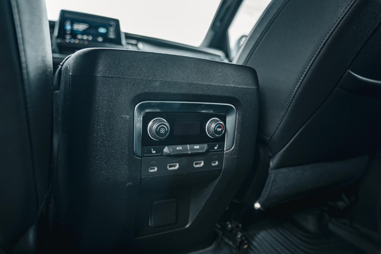 Chevrolet Tahoe  2021