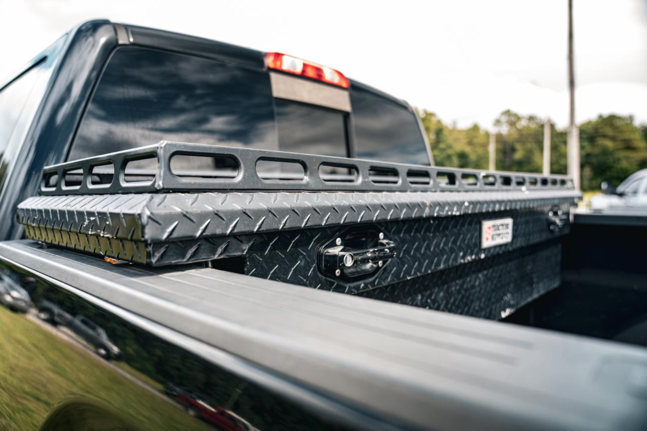 GMC Sierra 2500HD 4WD Crew Cab 153.7" Denali 2017