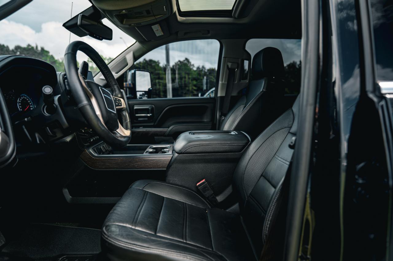 GMC Sierra 2500HD 4WD Crew Cab 153.7" Denali 2017