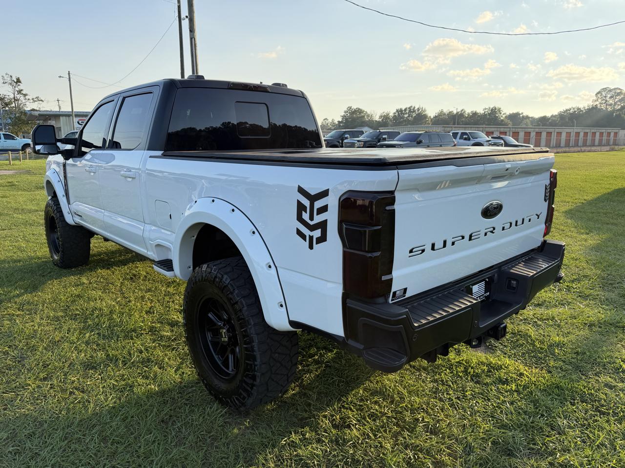Ford Super Duty F-250 SRW Lariat 4WD Crew Cab 6.75' Box 2025