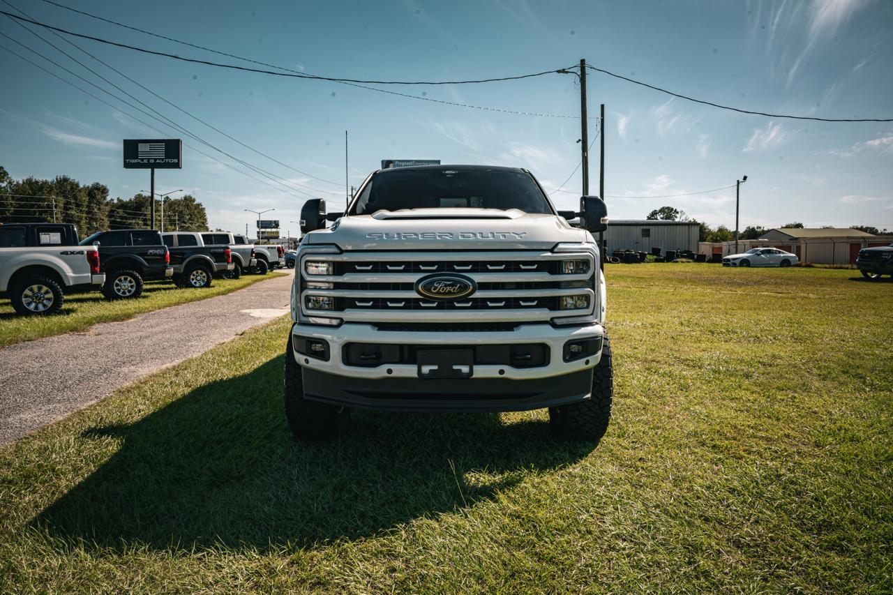 Ford Super Duty F-250 SRW Lariat 4WD Crew Cab 6.75' Box 2025