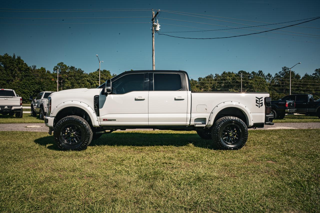 Ford Super Duty F-250 SRW Lariat 4WD Crew Cab 6.75' Box 2025