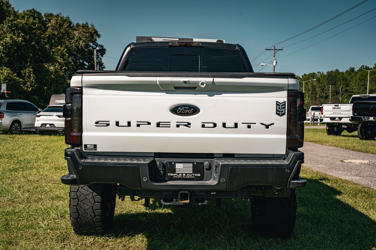 Ford Super Duty F-250 SRW Lariat 4WD Crew Cab 6.75' Box 2025