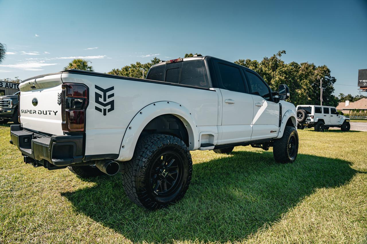 Ford Super Duty F-250 SRW Lariat 4WD Crew Cab 6.75' Box 2025