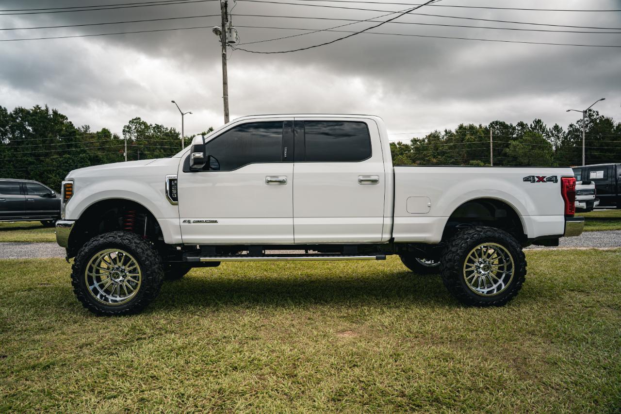 Ford Super Duty F-250 SRW Lariat 4WD Crew Cab 6.75' Box 2018