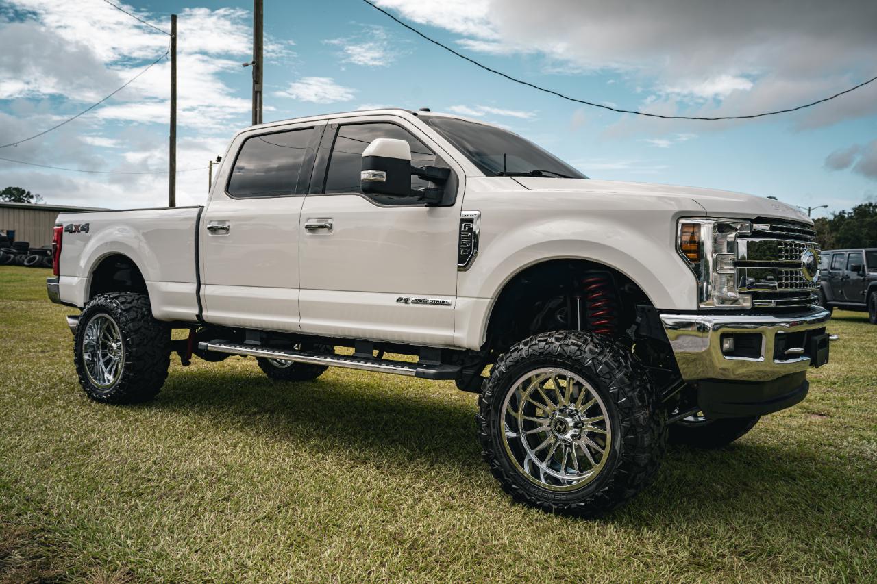 Ford Super Duty F-250 SRW Lariat 4WD Crew Cab 6.75' Box 2018