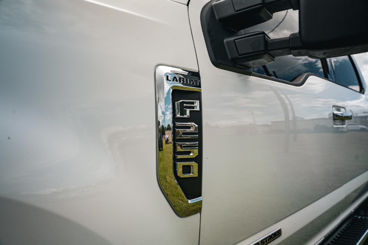 Ford Super Duty F-250 SRW Lariat 4WD Crew Cab 6.75' Box 2018