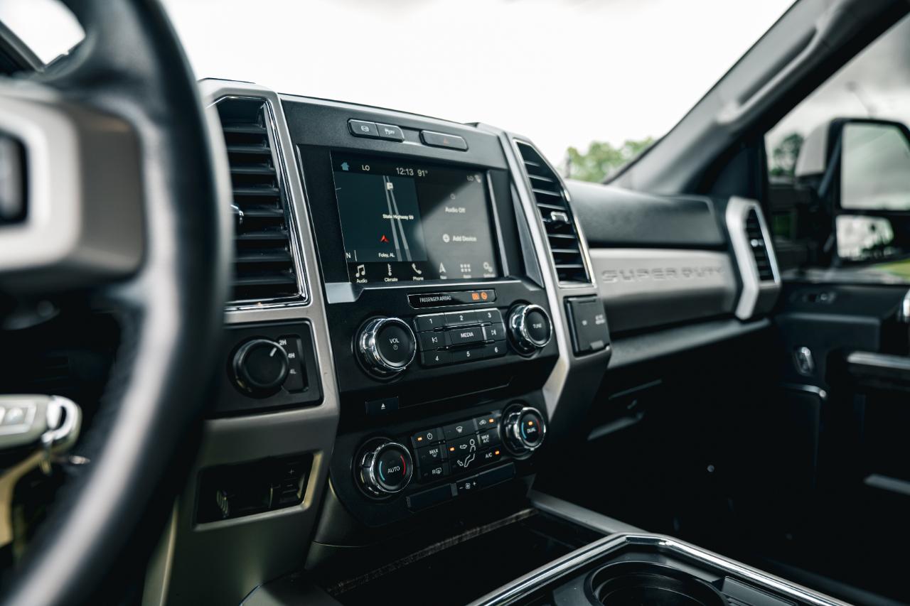 Ford Super Duty F-250 SRW Lariat 4WD Crew Cab 6.75' Box 2018