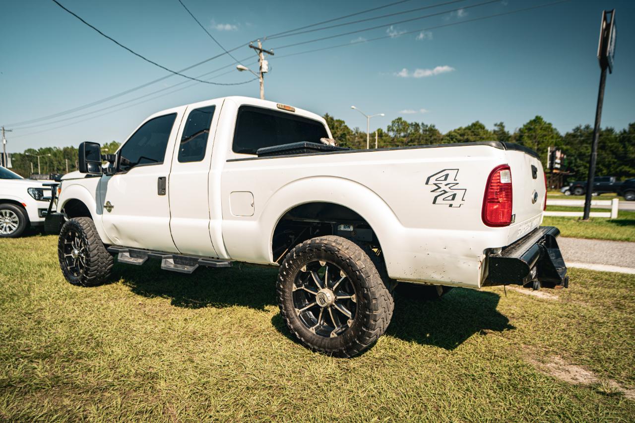 Ford Super Duty F-250 SRW 4WD SuperCab 142" Lariat 2012